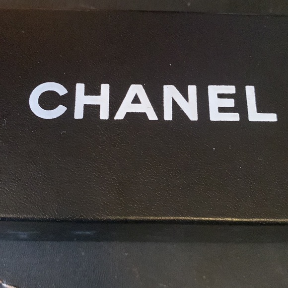 💎Rare Vintage CHANEL sunglasses - Picture 8 of 8